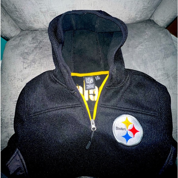 Pittsburg Steelers youth, NFL team hoodie jacket. Size 10-12. - Picture 1 of 5